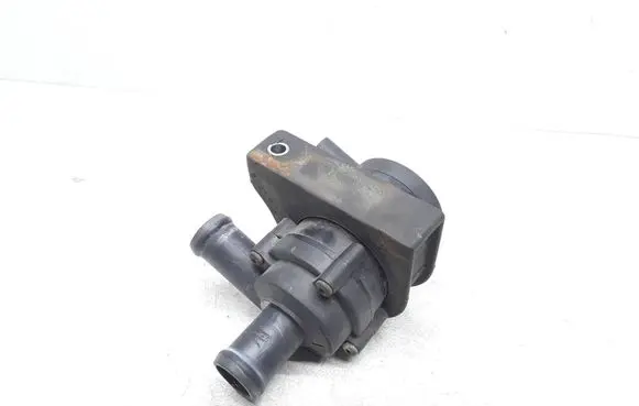 Volvo V50 Electric auxiliary coolant/water pump 