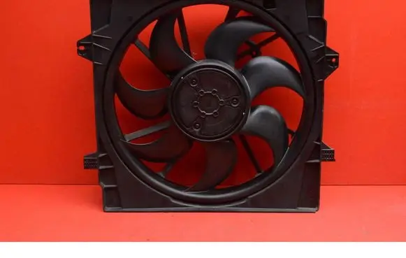 KIA Sportage Electric radiator cooling fan 25304N7071