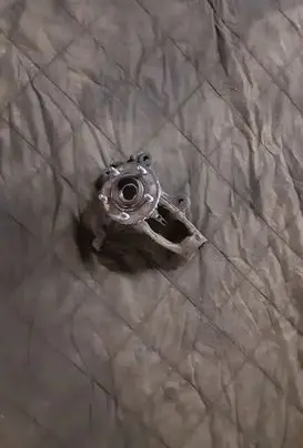 Ford Mondeo MK IV Front wheel hub spindle knuckle