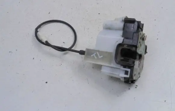 Fiat Panda 141 Rear door lock 46803516