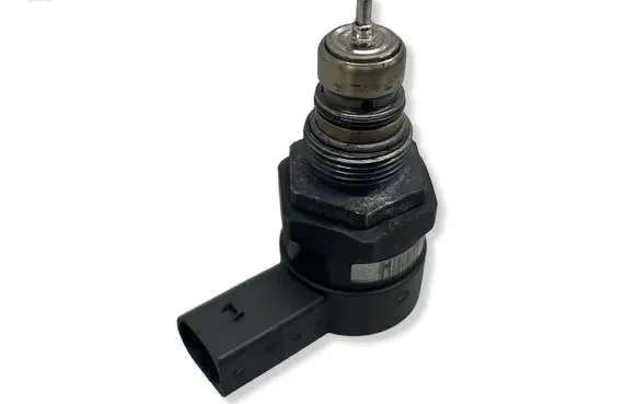 Mercedes-Benz E W211 Fuel pressure regulator A6110780449