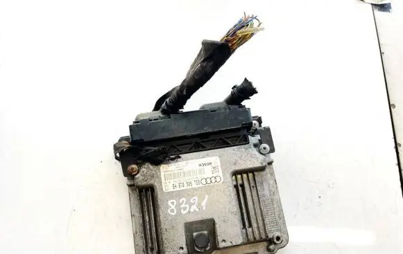 Audi A1 Engine control unit/module 03l906018hs 6r0906385