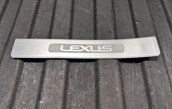 Lexus GS 300 350 430 450H Rear sill trim cover 34653654555
