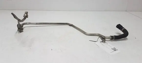BMW 5 F10 F11 Engine coolant pipe/hose 8515982