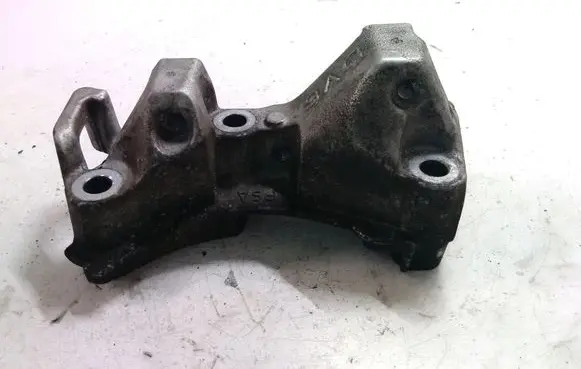 Citroen C5 Gearbox mounting bracket 9688615780