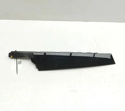 BMW 5 G60 G61 Front door glass trim molding 5A058C3