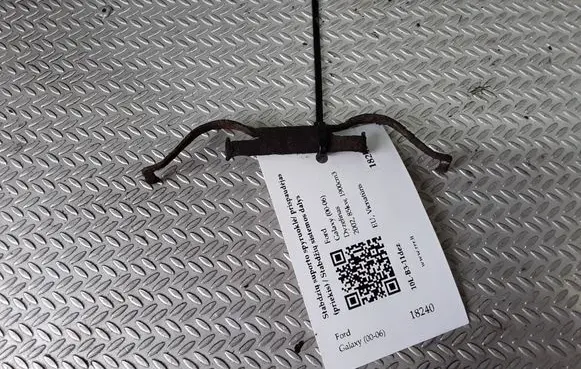 Ford Galaxy Front brake pad spring 