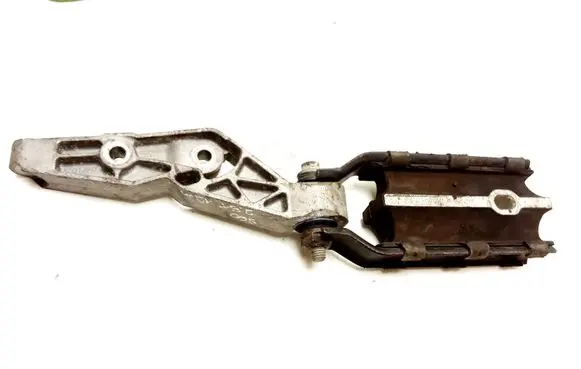 Volvo S60 Gearbox mount 31262935