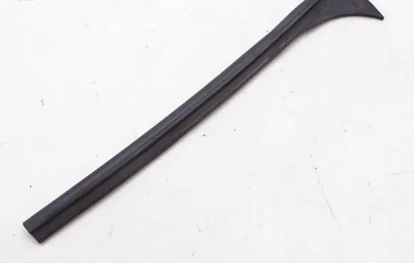 Ford Focus Rear door windshield rail 4M51-B29796