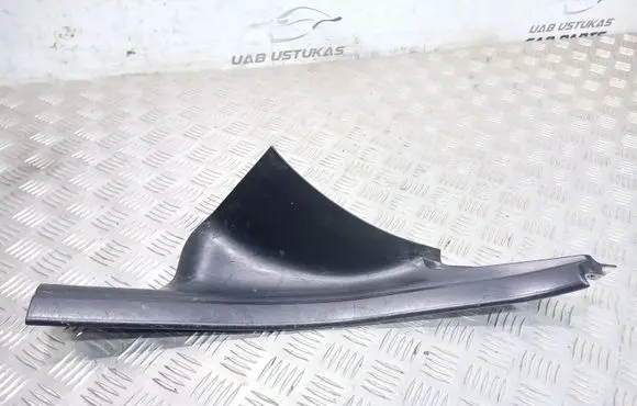 BMW 5 E60 E61 Other sill/pillar trim element 7025009