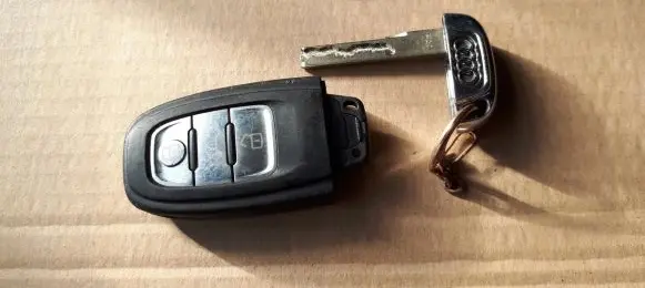 Audi Q5 SQ5 Ignition key/card 8T0959754D
