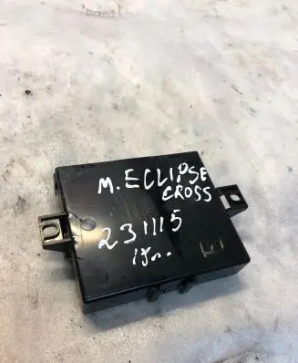 Mitsubishi Eclipse Cross Other control units/modules 8638a141