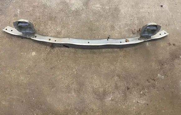 Subaru Forester SF Front bumper mounting bracket