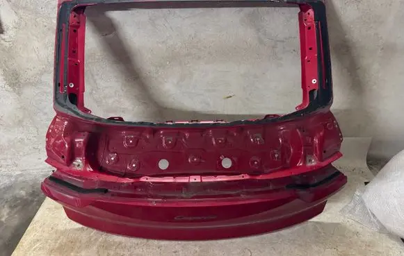 Porsche Cayenne (9Y0 9Y3) Tailgate/trunk/boot lid