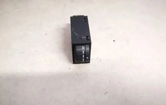 Subaru Forester SH Headlight level height control switch