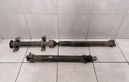 Mitsubishi Lancer Evolution Rear driveshaft/prop shaft MR580485