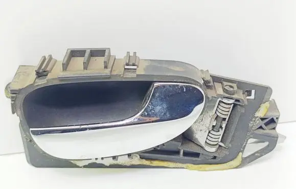 Peugeot 307 Rear door interior handle 9643604477