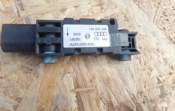 Audi A4 S4 B6 8E 8H Airbag deployment crash/impact sensor 8E0959651