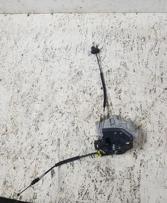 Audi A4 S4 B8 8K Rear door lock 8K0839016