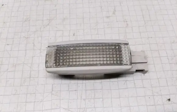 Volkswagen Golf IV Other interior light 3B0947113