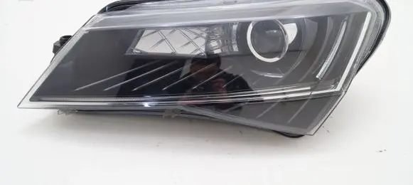 Skoda Superb B8 (3V) Headlight/headlamp