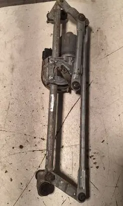 Skoda Octavia Mk2 (1Z) Front wiper linkage and motor 1Z1955023C 1397020651