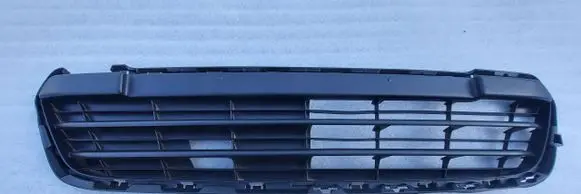 Peugeot 108 Front bumper lower grill 531120H120