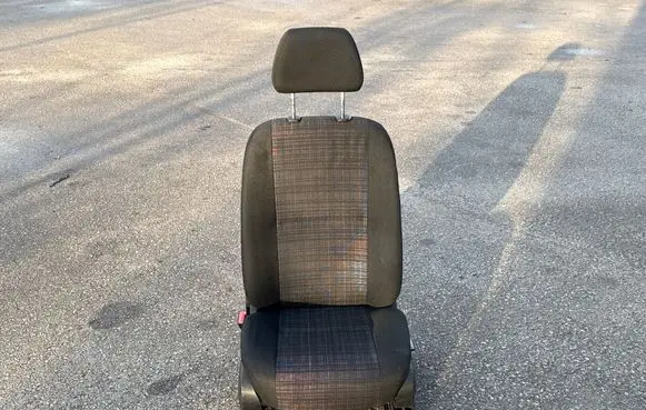 Mercedes-Benz Sprinter W906 Front driver seat 