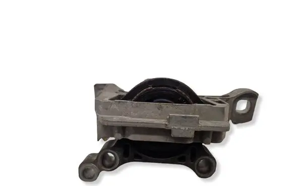 Ford Kuga II Engine mount bracket DV616F012HA
