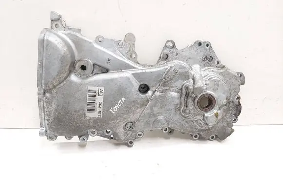 Toyota Yaris Timing chain cover X1NZP92 10151533 0153571
