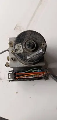 Ford Fiesta ABS Pump 10020600934 2S612M110CE D351437A0B