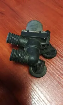 Coolant heater control valve