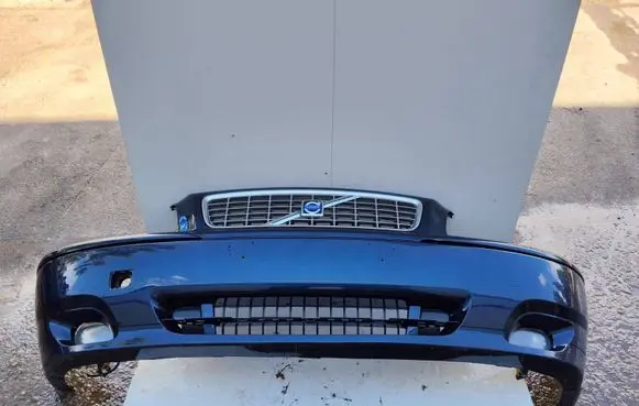 Volvo S80 Front bumper 08693374