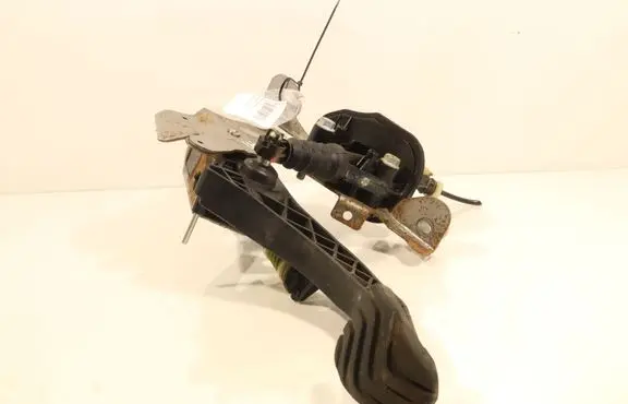 Renault Megane IV Clutch pedal 465036251R