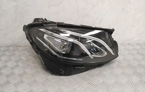 Mercedes-Benz E W213 Headlight/headlamp A2139064004