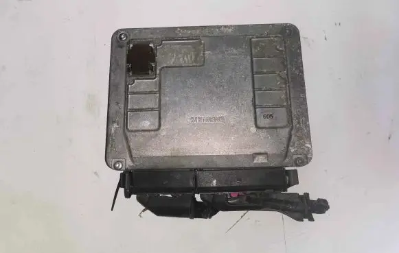 Skoda Fabia Mk1 (6Y) Engine control unit/module 03E906033AB 5WP4422302