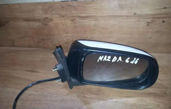 Mazda 626 Front door electric wing mirror e13010142