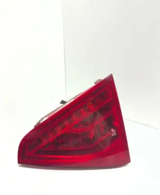 Audi A5 8T 8F Tailgate rear/tail lights 8T0945094D AU484PAT2 21200207