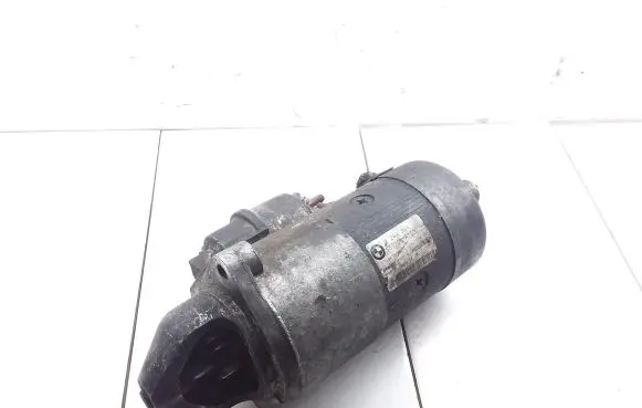 BMW 5 E39 Starter motor 2247391 E5570N