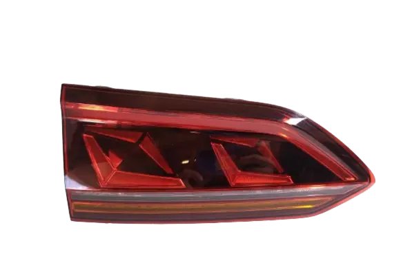 Volkswagen Touareg III Rear/tail lights 760945307