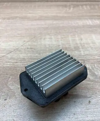 Toyota Previa (XR30, XR40) II Heater blower motor/fan resistor 0778000860