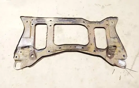 Chrysler Voyager Engine mounting bracket 