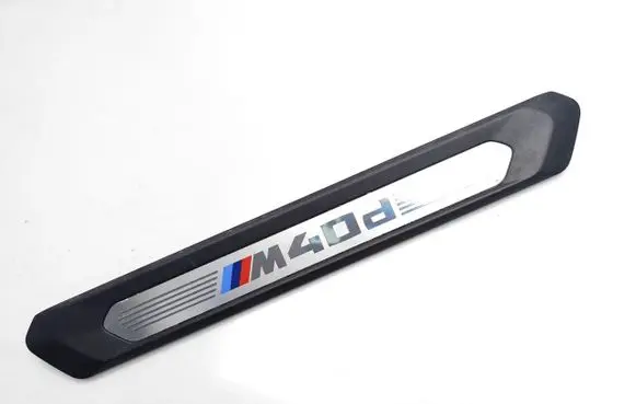 BMW X4M F98 Rear sill trim cover 8068745 100020 8068745-03