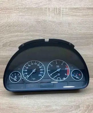 BMW 5 E39 Speedometer (instrument cluster) 6914914 110008735