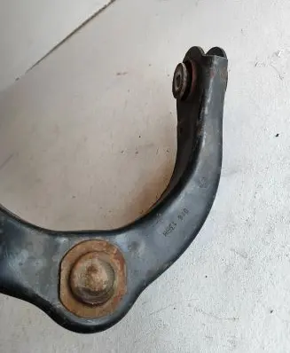 Jeep Grand Cherokee Front upper control arm/wishbone 68046196Ai