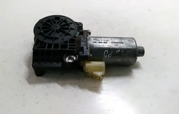Mercedes-Benz ML W163 Front door window regulator motor 990408101