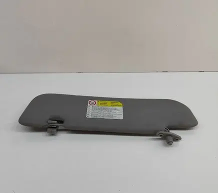 Mitsubishi Colt Sun visor MN301304