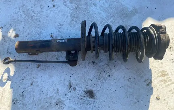 Skoda Fabia Mk2 (5J) Front shock absorber with coil spring 18T202T009