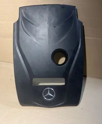 Mercedes-Benz C W205 Engine cover (trim) A2740160900