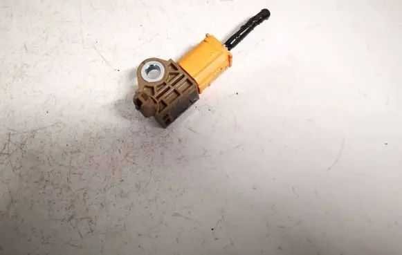 Mazda CX-5 Airbag deployment crash/impact sensor kd4557kc0 kd45-57kc0